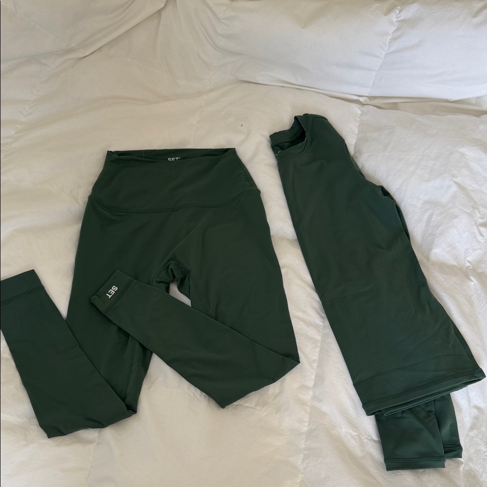 SET active airluxe leggings and long sleeve set